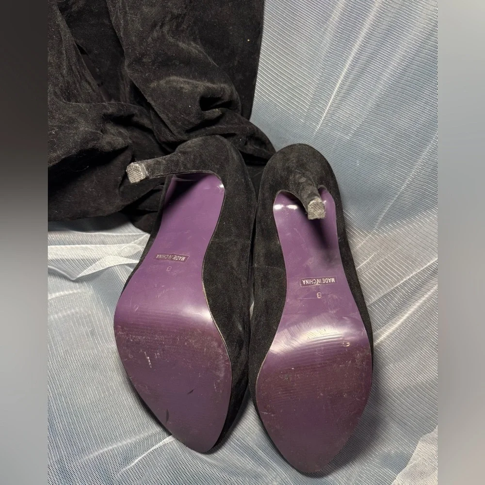 N/A these black